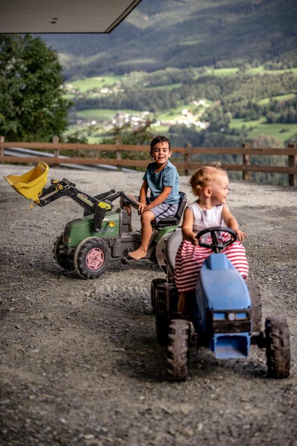 Stillehof - Ferienwohnungen Auf Dem Bauernhof- Suedtirol Bressanone Eksteriør bilde